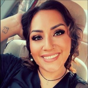 Meet your Posher, Estrella